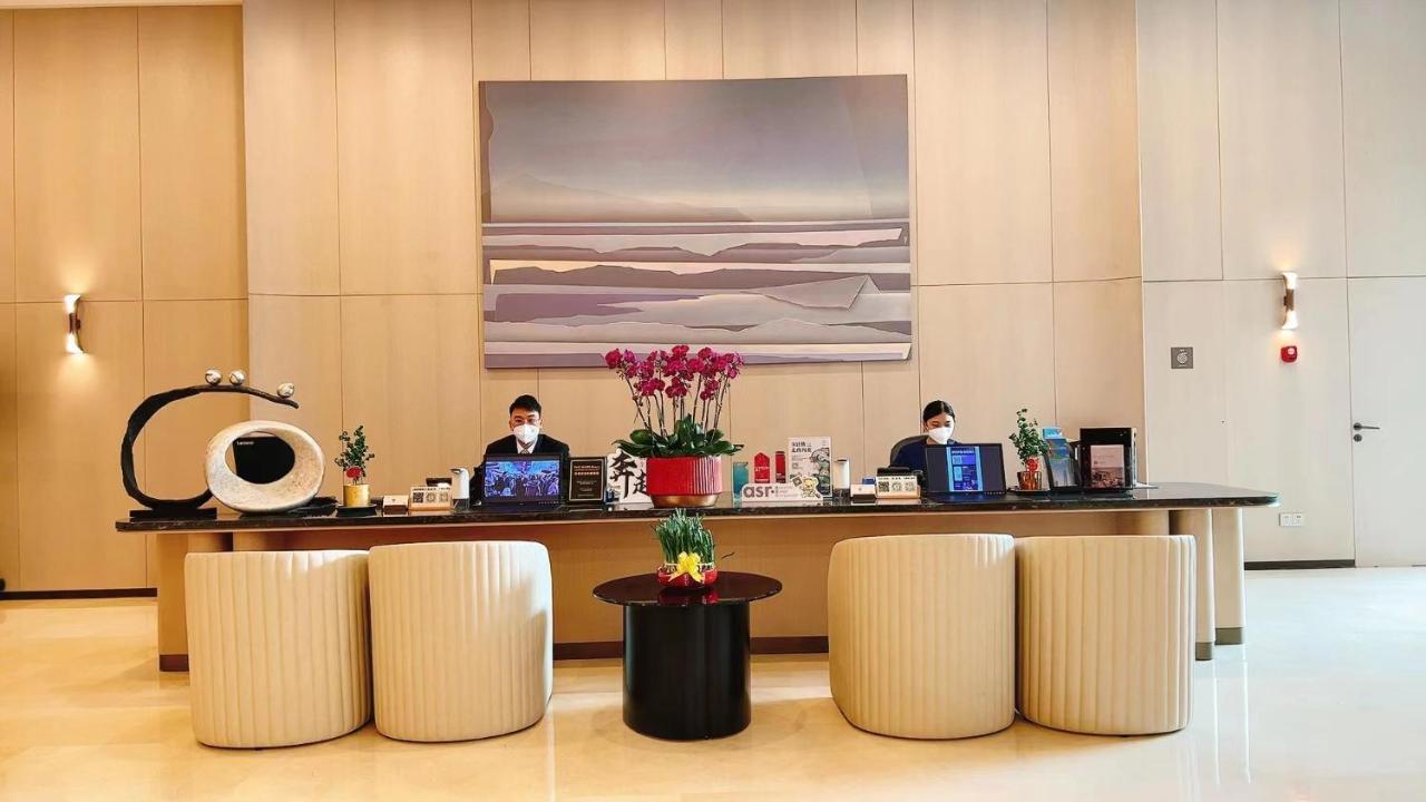 Апартаменти Ascott Guangzhou, Free Shuttle Bus For Canton Fair Екстер'єр фото